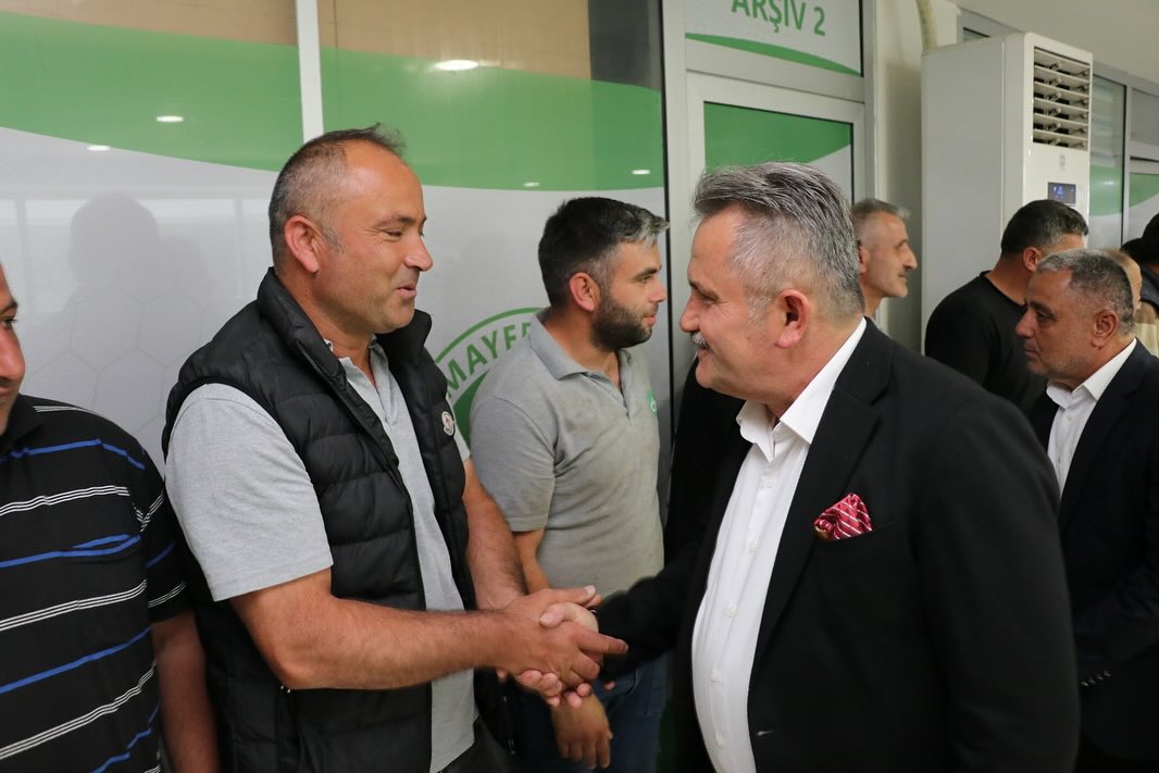 Cumayeri Belediyesi Ailesi Bayramlaştı