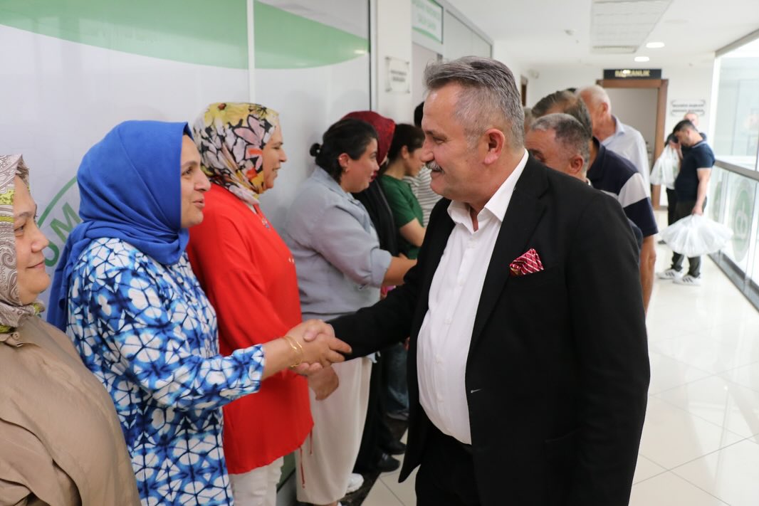 Cumayeri Belediyesi Ailesi Bayramlaştı